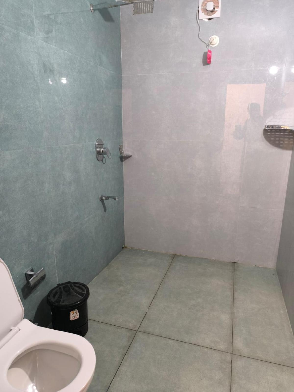 Marari Anna Beach Homestay Mararikulam Ngoại thất bức ảnh