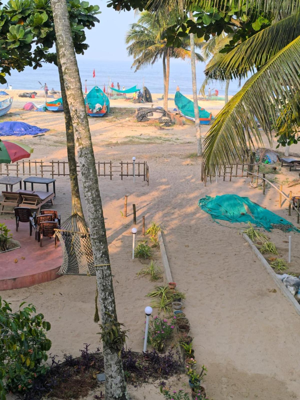 Marari Anna Beach Homestay Mararikulam Ngoại thất bức ảnh